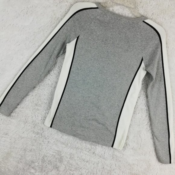 Tommy Hilfiger Womens Sweater Pullover Embroidered Logo Gray Long Sleeve Knit S - Picture 12 of 12